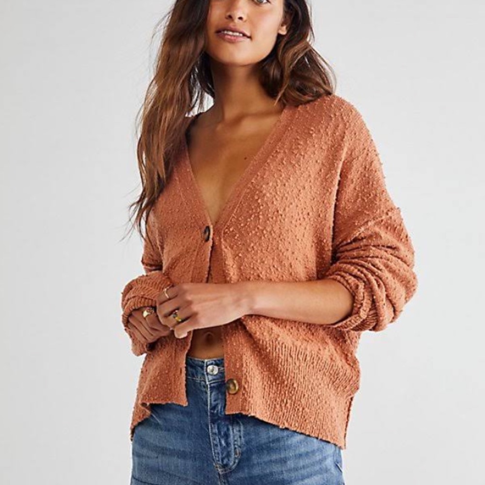Free People Women’s Cardigan in light Rust color size medium